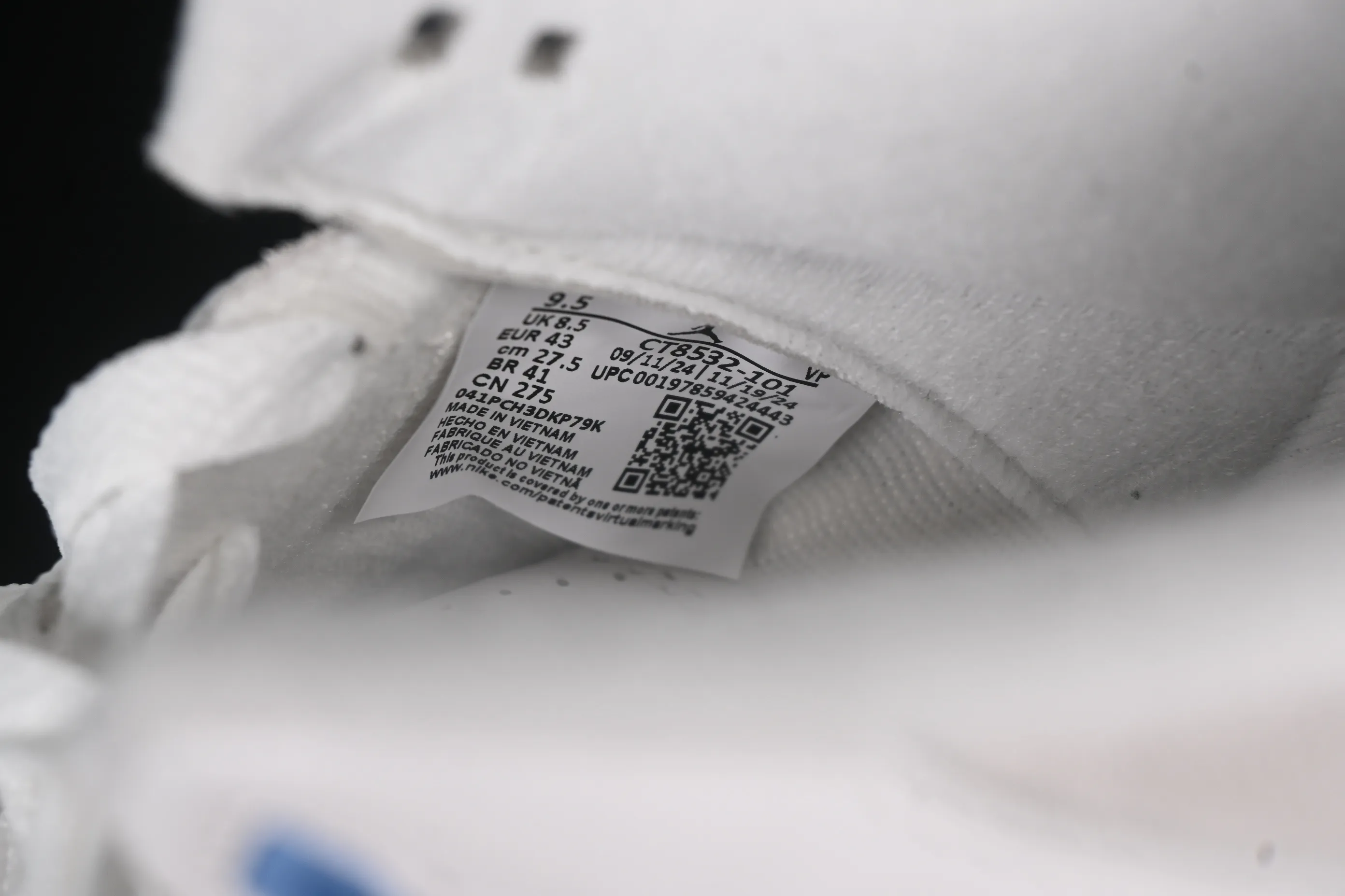 All Categories Air Jordan Jordan Series Basketball Shoes Air Jordan 3 Foreign Trade Version Air Jordan 3 Retro "Lucky Shorts" AJ3 Joe 3 Lucky Shorts North Carolina Blue CT8532-101